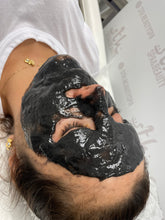 Load image into Gallery viewer, BAMBOO CHARCOAL HYDROJELLY MASK
